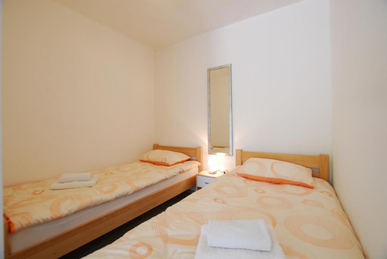 Apartments With A Parking Space Rijeka - 18146 Экстерьер фото